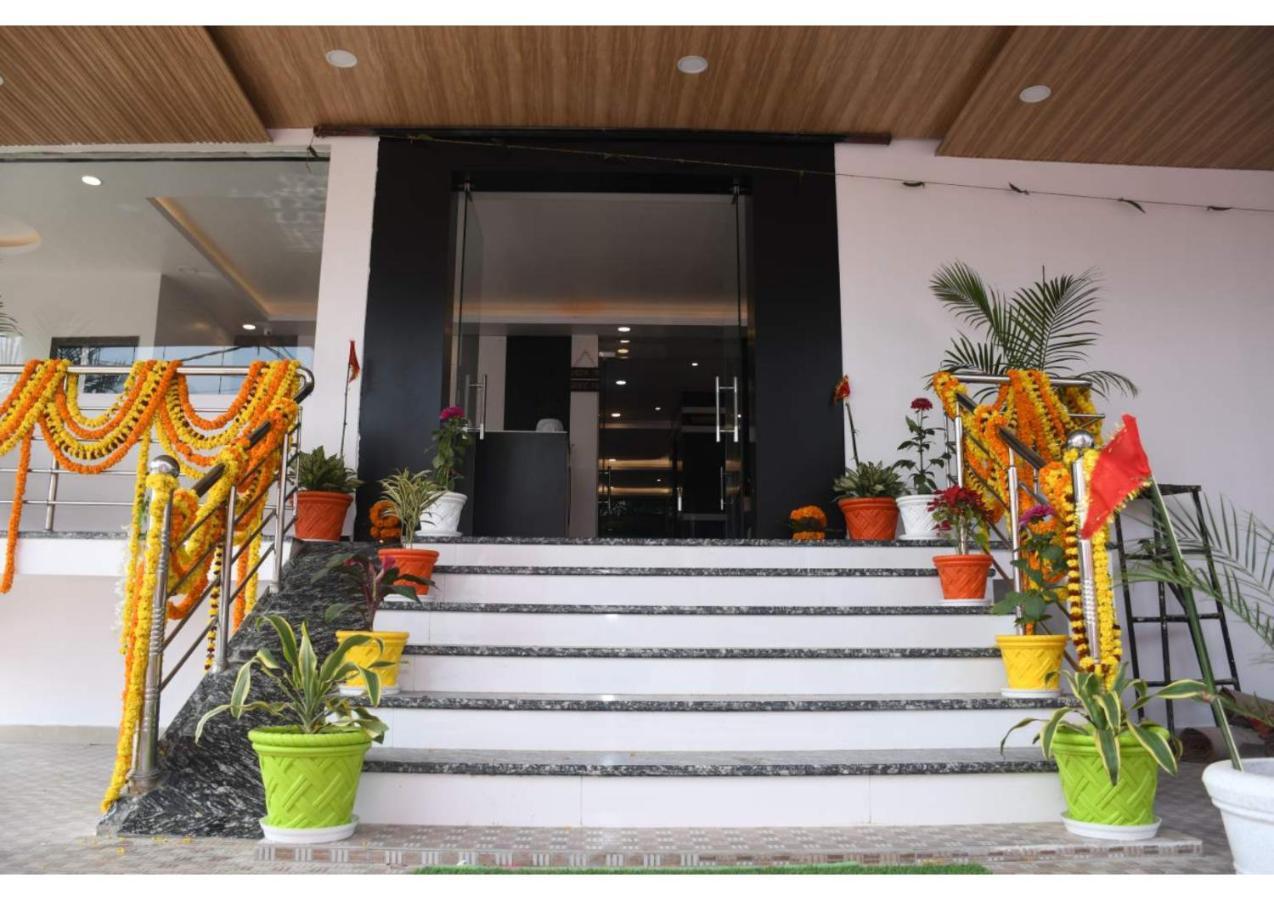 Hotel Ganga Kaveri فاراناسي المظهر الخارجي الصورة