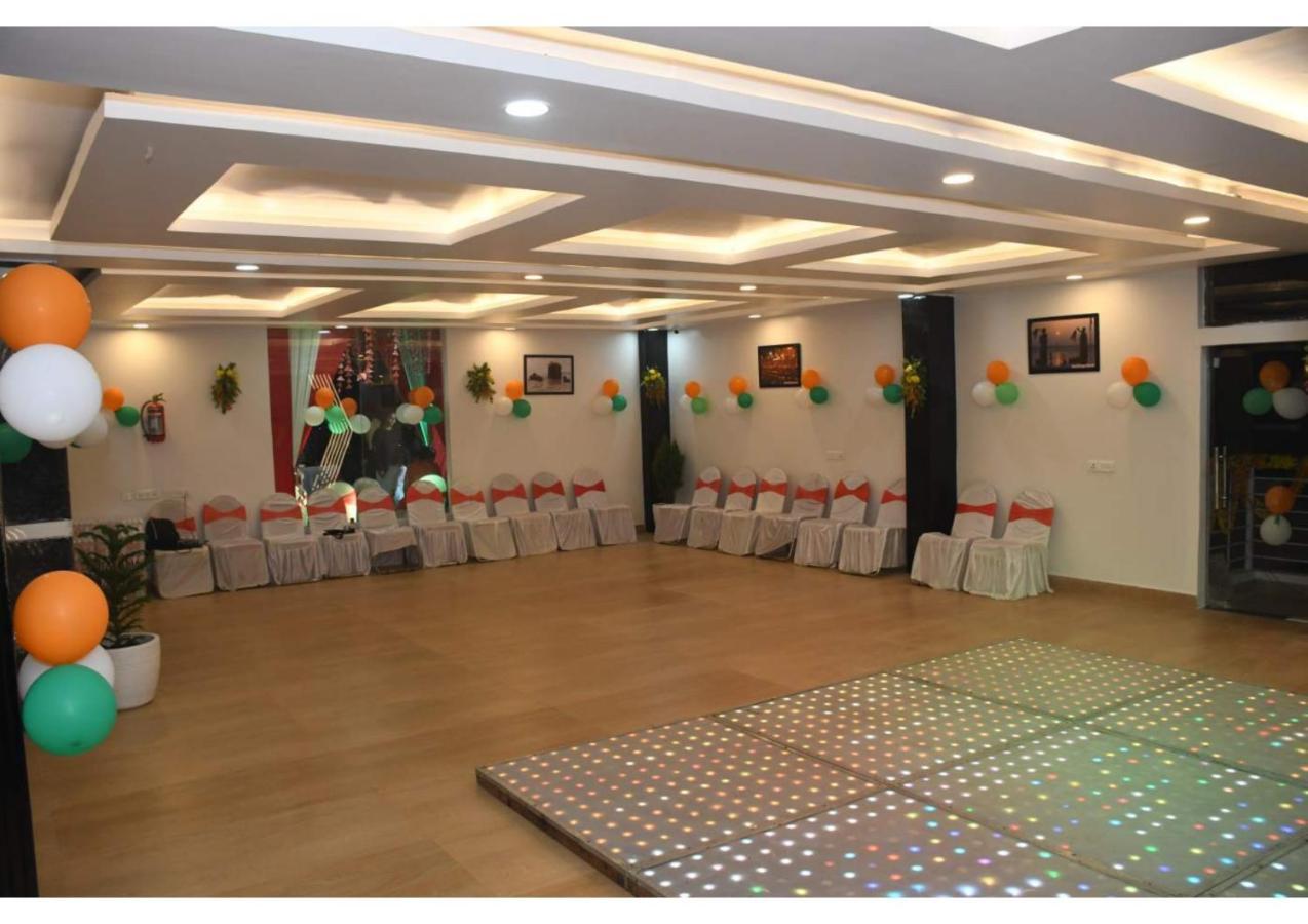 Hotel Ganga Kaveri فاراناسي المظهر الخارجي الصورة